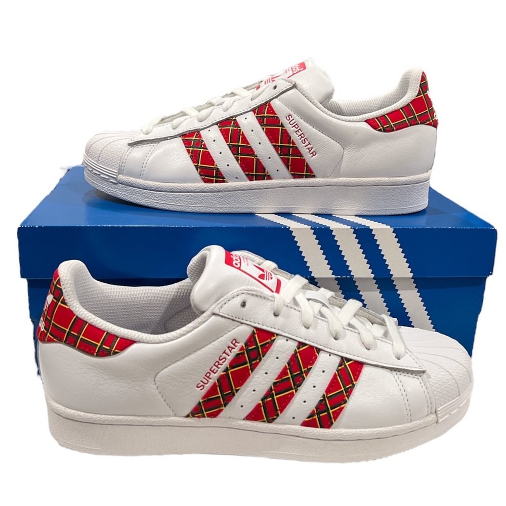 Adidas Superstar Sneakers